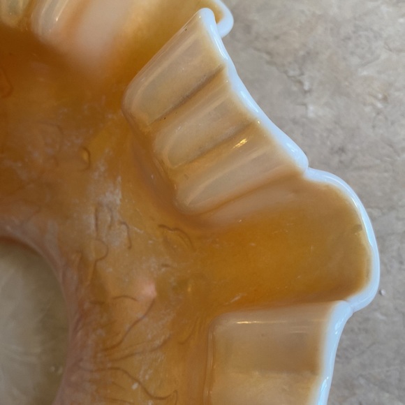 Fenton Carnival Opalescent triple crimped  bowl - Picture 10 of 11